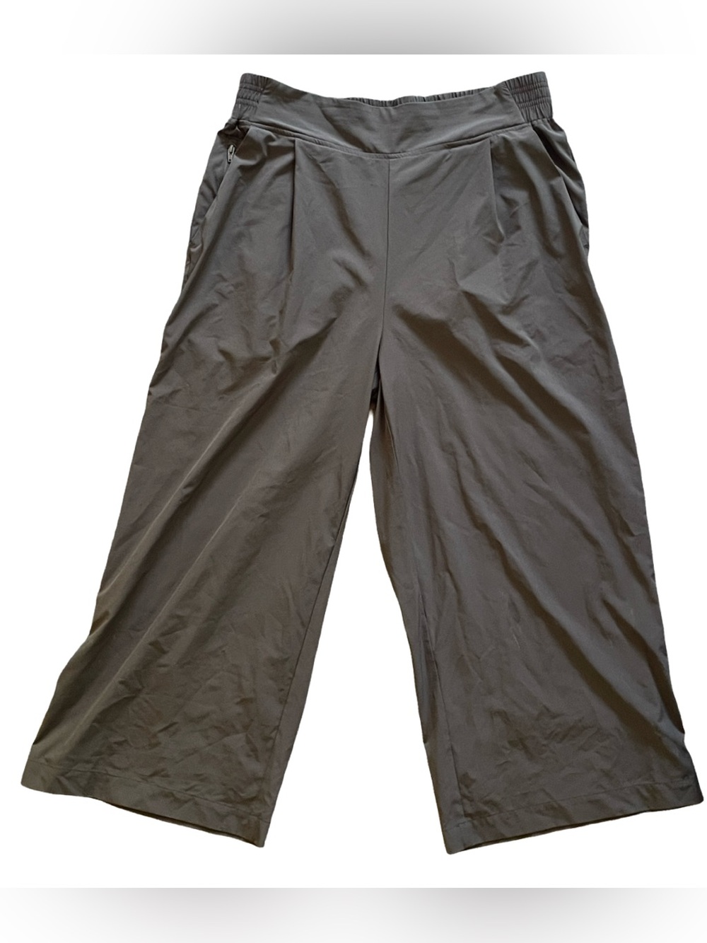 Quince Lightweight Cropped Pants